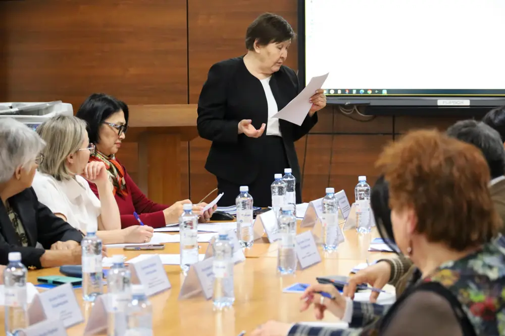 В Астане состоялся круглый стол экспертов по инженерным сетям и системам в строительных проектах (4)