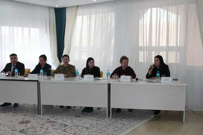 Безопасность детей обсудили на специальной встрече в Астане (2)