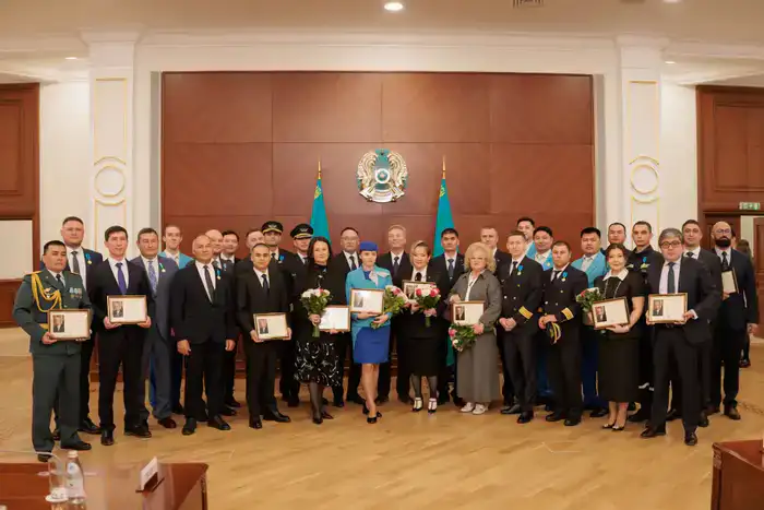 Сотрудники МЧС награждены государственными наградами (7)