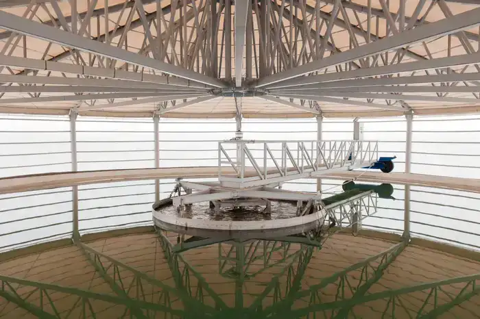 Аким области ознакомился с работой фильтровальной станции №5 в селе Береке (2)