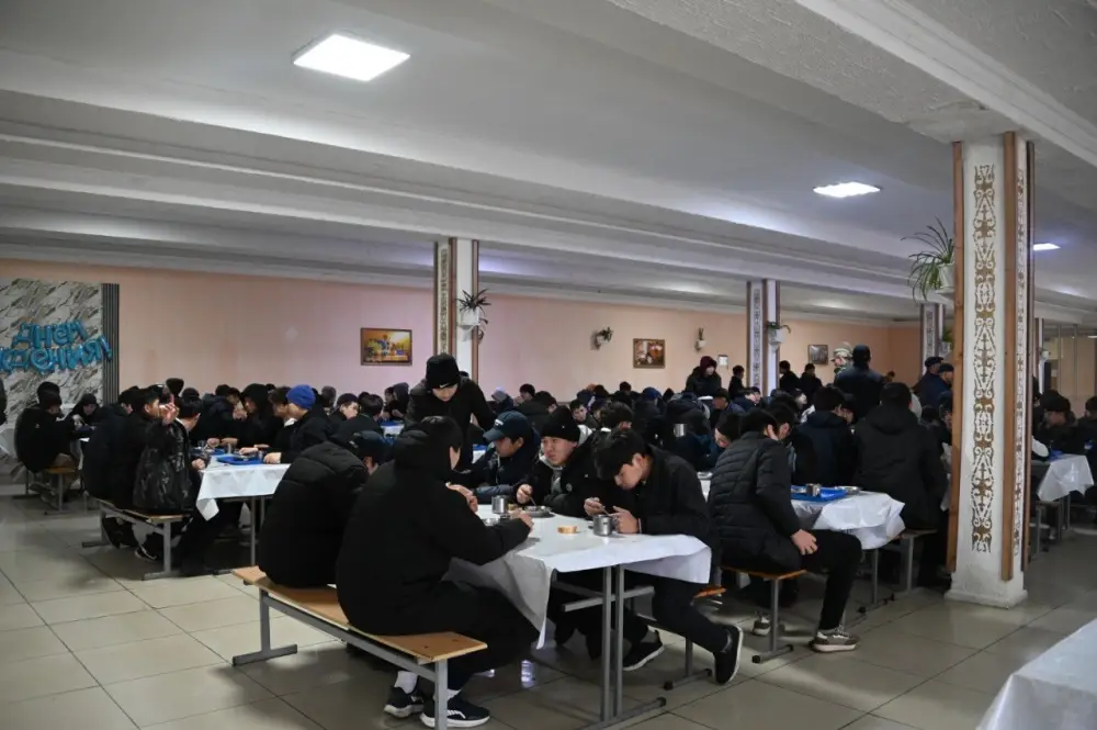 Более 15 тысяч казахстанцев ознакомились с армейской жизнью на Дне открытых дверей в Вооруженных силах