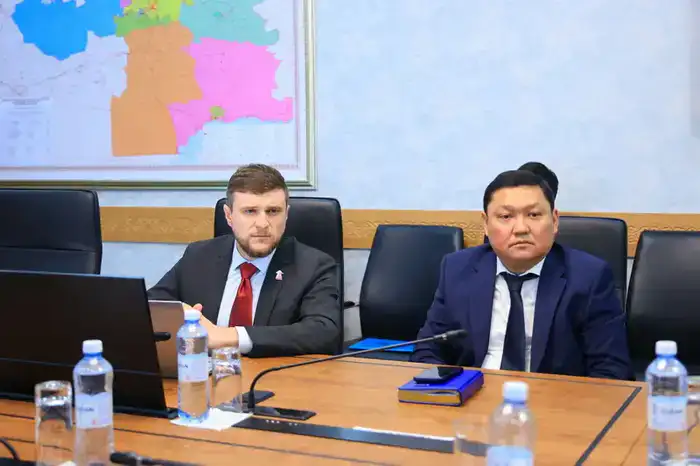 В Карагандинской области расширяют инфраструктуру мобильной связи и повышают доступность интернета (5)