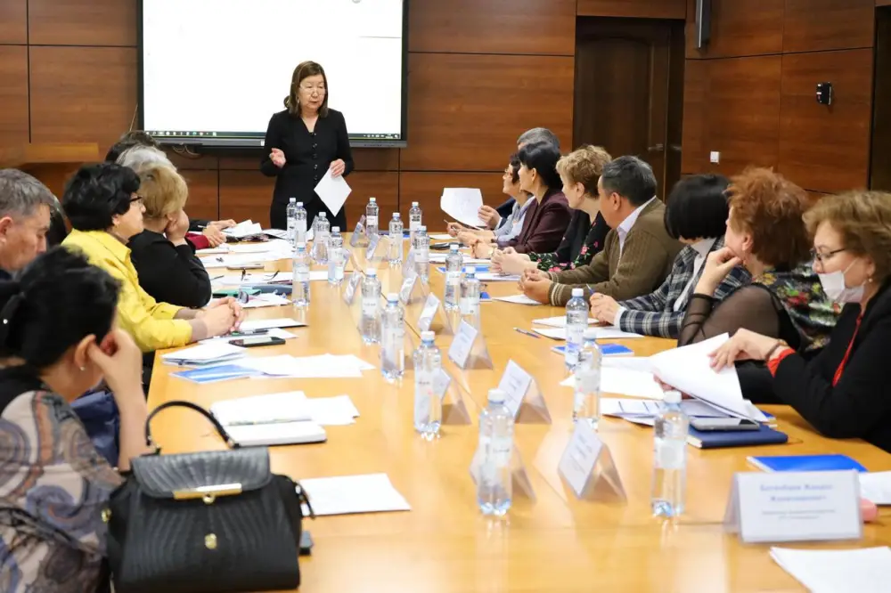В Астане состоялся круглый стол экспертов по инженерным сетям и системам в строительных проектах (7)
