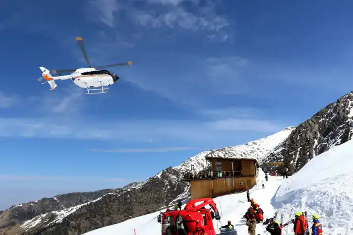Авиация МЧС: каждый вылет – спасенная жизнь (2)