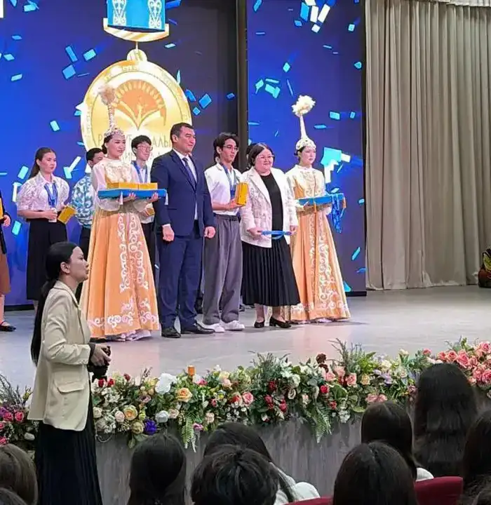 Карагандинцы заняли призовые места на республиканской олимпиаде по общественно-гуманитарным предметам (3)