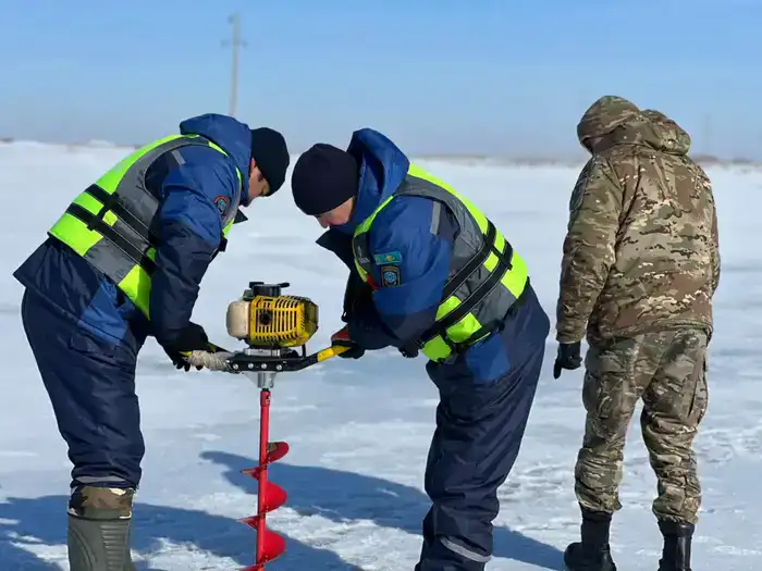 Противопаводковые мероприятия продолжаются в регионах страны (7)