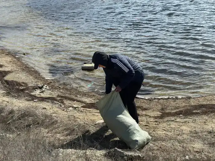 В Мангистауской области прошёл масштабный субботник с участием около 8000 человек (8)