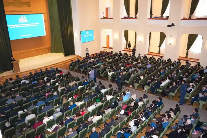 В Алматы обсудили развитие науки и представили достижения ученых (2)