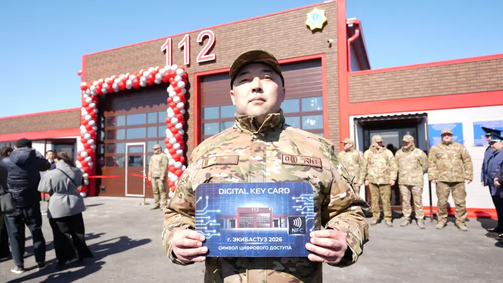 Глава МЧС открыл новый пожарный пост в поселке Солнечный (8)