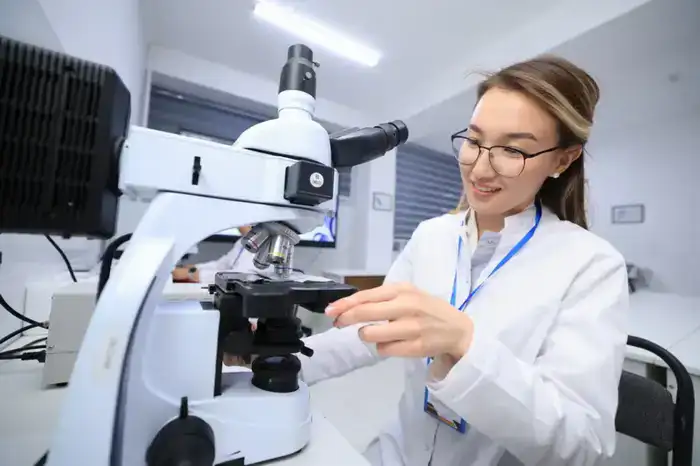 В УНИВЕРСИТЕТЕ ИМЕНИ АУЭЗОВА ОТКРЫЛСЯ ЦЕНТР TEX4FUTURE (7)