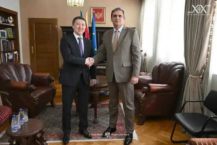 Политические консультации Казахстана и Черногории: обсуждение перспектив сотрудничества в торговле и культуре