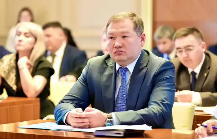 В акимате ВКО проверили ход выполнения поручений руководителей страны и области (3)