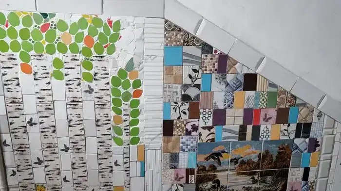 Дом, где живёт сказка: карагандинка украшает стены мозаикой (6)