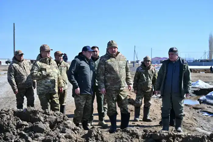 Фактов подтопления жилых домов не зафиксировано: аким области посетил село Бозтал (2)