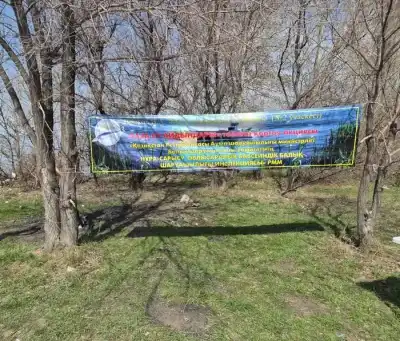 «Чистые водоёмы»: около 40 мешков мусора собрали на берегу Самаркандского водохранилища (7)