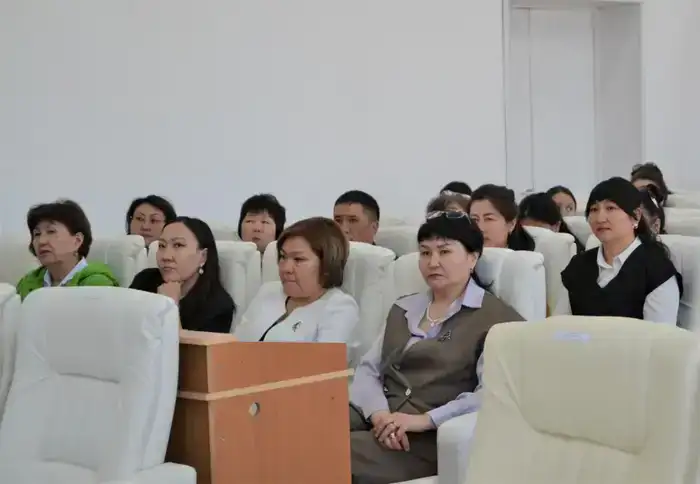 В районе Самар прошел семинар-тренинг для госслужащих (6)