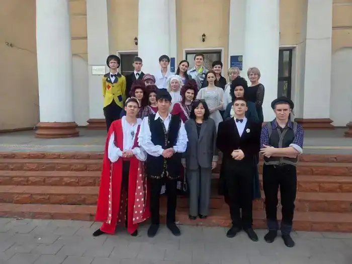 «Обыкновенное чудо»: школьники из Караганды завоевали Гран-при на Международном фестивале детских театров (6)