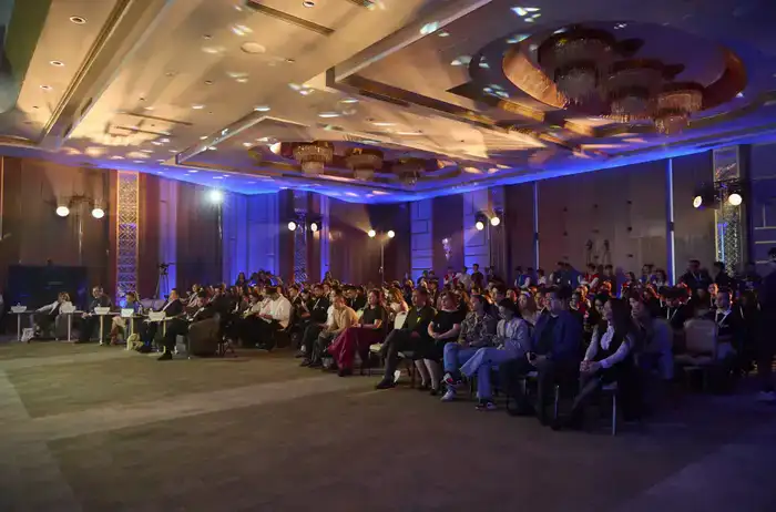 В Астане студенты из 13 стран разрабатывали лучшие юридические решения для вызовов цифровой эпохи (5)