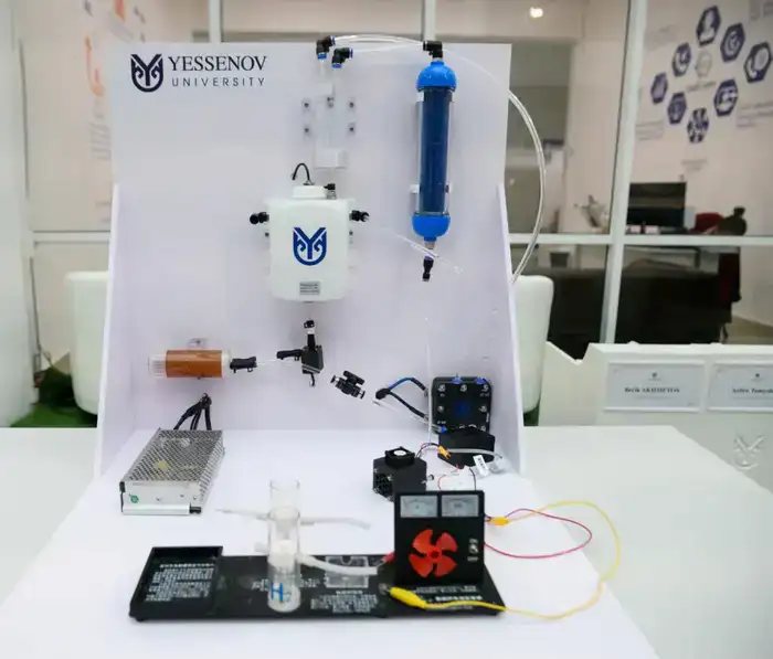 Зеленый водород – залог будущего: международный хакатон объединил молодых ученых в Yessenov University (7)