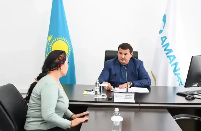 Глава региона провел прием граждан по личным вопросам (4)