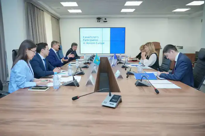 Министр науки и высшего образования Казахстана обсудил с Послом ЕС сотрудничество в науке и инновациях