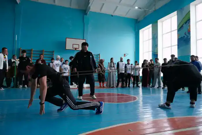 Национальные спортивные соревнования Бала Толагай в Астане