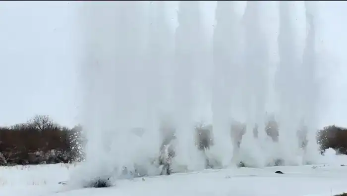 Противопаводковые мероприятия продолжаются в регионах страны (10)
