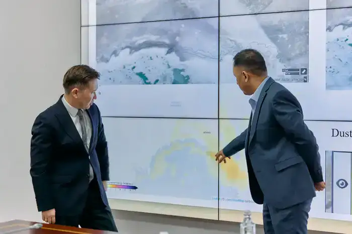 В Атырау обсудили научные подходы к сдерживанию пыльных бурь (6)