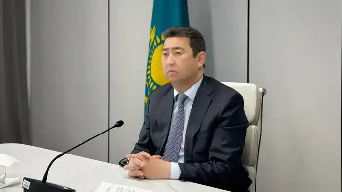 Министр сельского хозяйства Айдарбек Сапаров провел личный прием граждан и ответил на актуальные вопросы