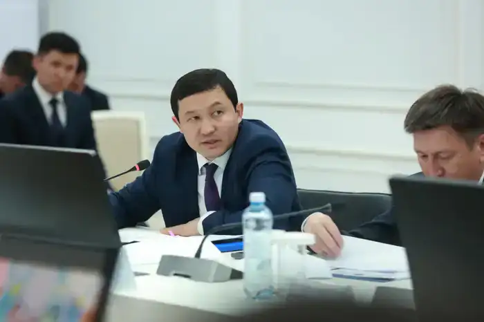 «Таза Қазақстан»: в Таразе проводится цифровая паспортизация зелёных насаждений (7)