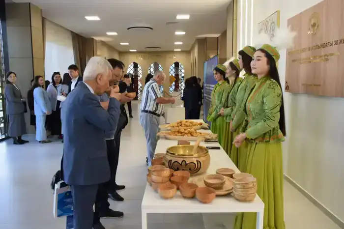 В ТУРКЕСТАНЕ ПРОШЛА МЕЖДУНАРОДНАЯ НАУЧНО-ТЕОРЕТИЧЕСКАЯ КОНФЕРЕНЦИЯ (8)