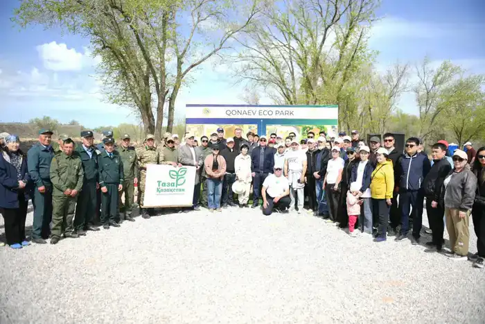 30 тысяч жителей Алматинской области вышли на масштабный субботник (5)