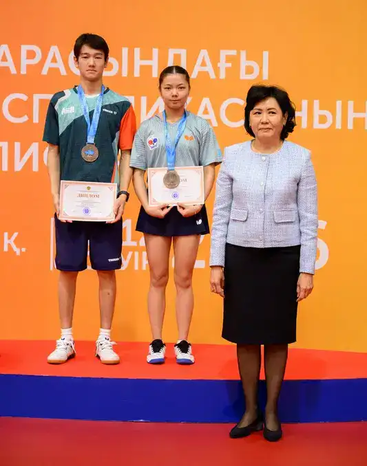 Карагандинцы завоевали 15 медалей на молодёжном чемпионате страны по настольному теннису (3)