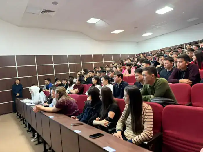 Для столичных студентов провели телемост в рамках борьбы с наркопреступностью (3)