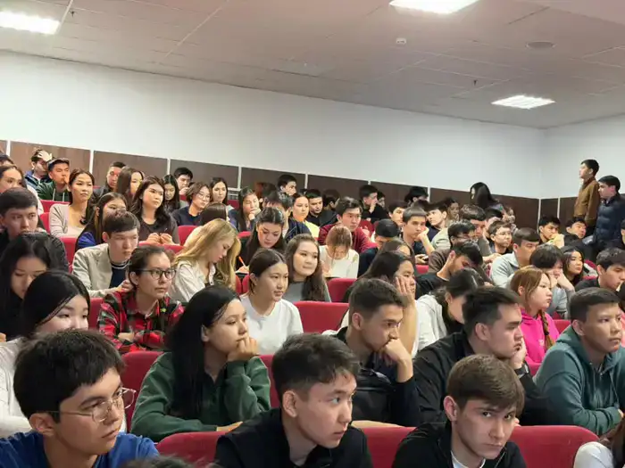 Для столичных студентов провели телемост в рамках борьбы с наркопреступностью (2)