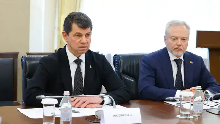 Серик Жумангарин провел встречу с заместителем министра иностранных дел Украины (2)