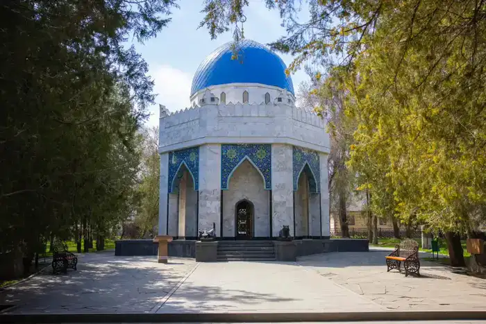 В маленьком селе Жамбыл высадили 180 деревьев в честь 180-летия поэта