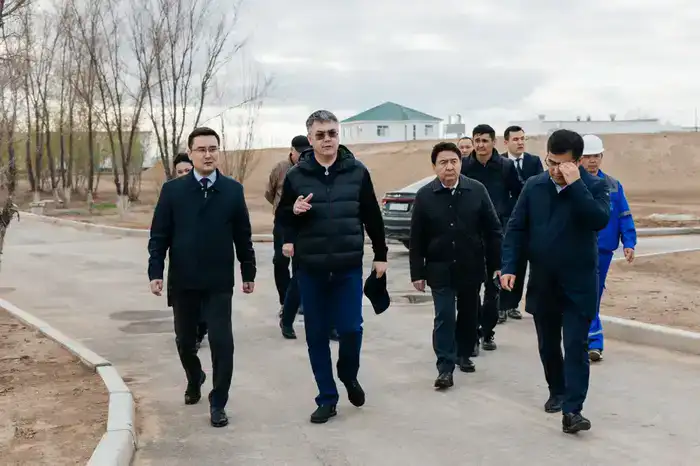 Аким области ознакомился с работой фильтровальной станции №5 в селе Береке (3)