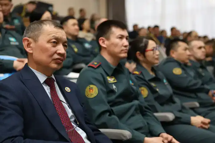 Празднование Дня органов военных сообщений в Казахстане: вклад в мобильность и устойчивость армии