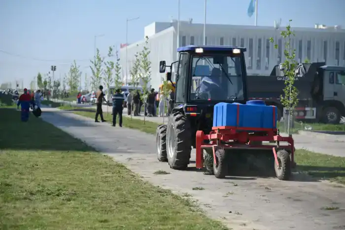 ШЫМКЕНТ: АБАЙ АУДАНЫНДА «ТАЗА ҚАЗАҚСТАН» АКЦИЯСЫ ӨТТІ (2)