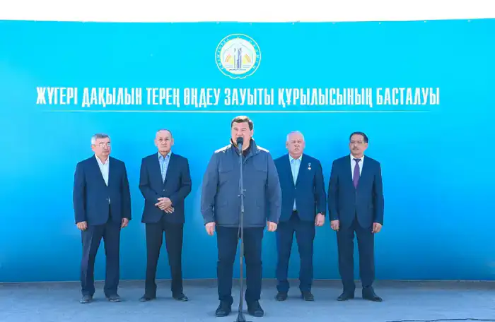 В Сырдарьинском районе начато строительство завода по глубокой переработке кукурузы (4)