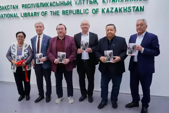 В Алматы состоялся вечер памяти к 90-летию Кабдеша Жумадилова (2)