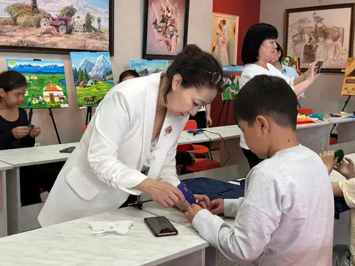 Творчество без границ: мастер-класс для особенных детей