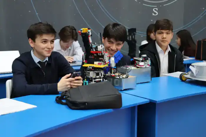 В столице стартовал международный конкурс молодых ученых (5)