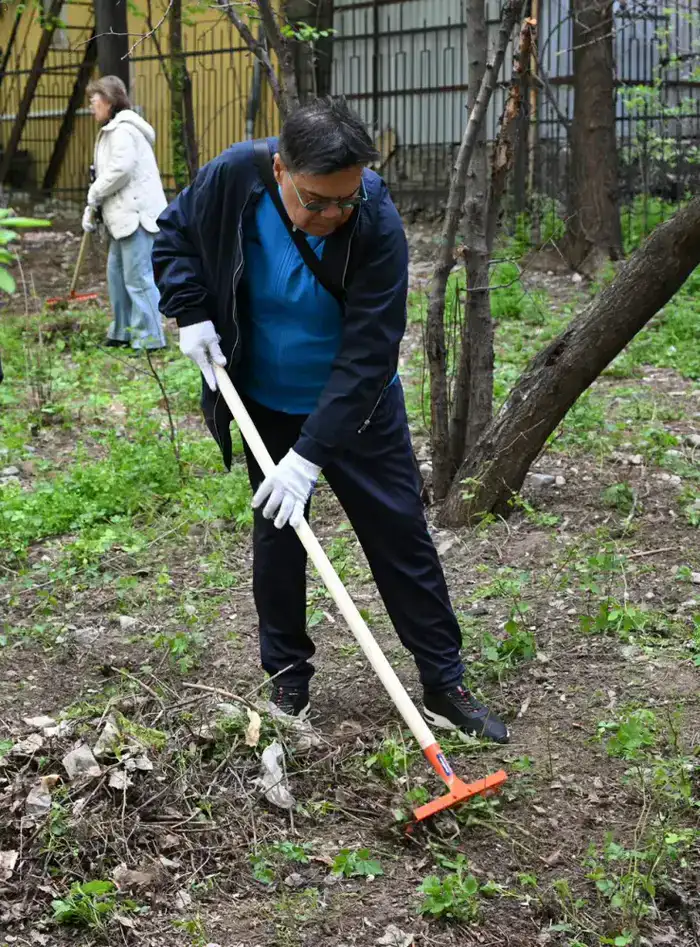 Более 500 км освещения и тысячи новых деревьев: как благоустраивают Наурызбайский район Алматы (2)