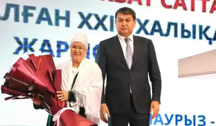 В ТУРКЕСТАНЕ СТАРТОВАЛ ХХІV МЕЖДУНАРОДНЫЙ ТУРНИР ПАМЯТИ БЕКЗАТА САТТАРХАНОВА (5)