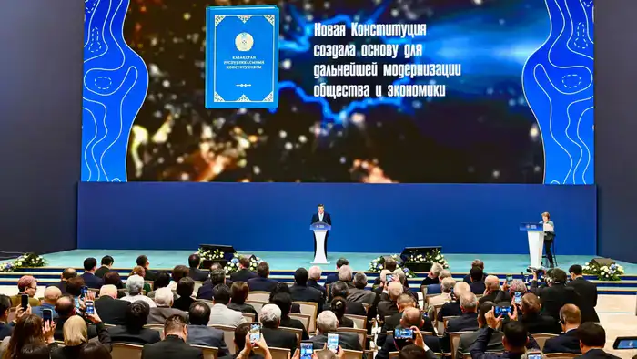 Олжас Бектенов: Казахстан усиливает геологоразведку и создает новую инфраструктуру для развития отрасли (10)