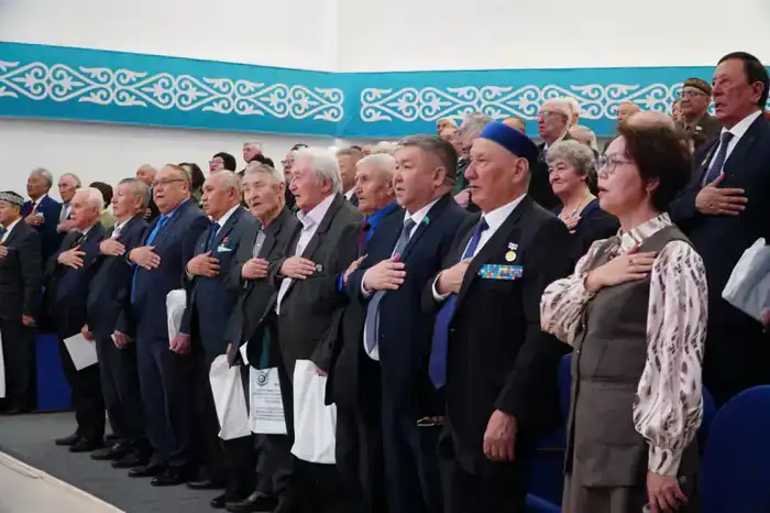 Более 100 делегатов приняли участие в XI конференции совета ветеранов Акмолинской области (4)