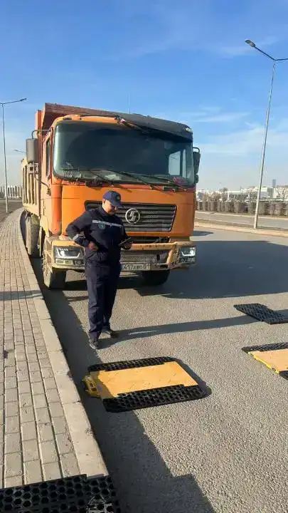Ужесточение контроля за тяжеловесным автотранспортом в Астане: меры безопасности на международном уровне