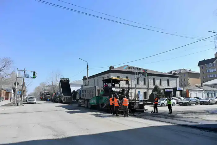 В этом году в Семее будет заасфальтировано 100 улиц (2)